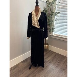 Vintage Cinema Esile Black Velvet Robe Lounge Wear Quilted Snake Print‎ Collar